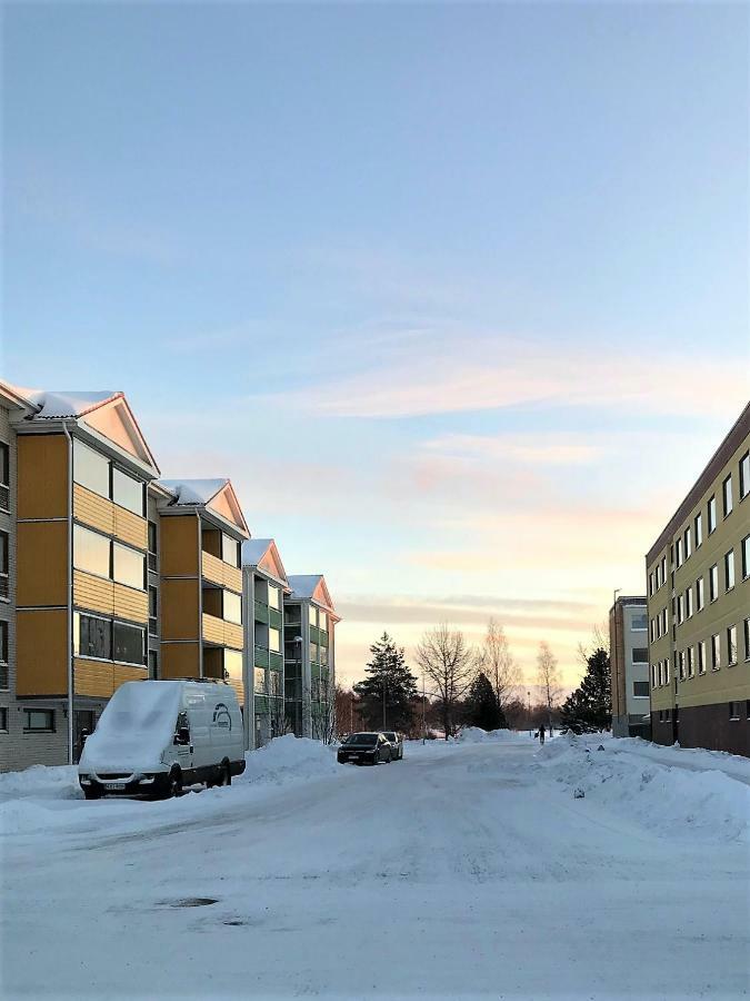 Kemi City L Near Snowcastle, 2 Rooms, Kitchen, Glazed Balcony, Free Parking On Street Zewnętrze zdjęcie