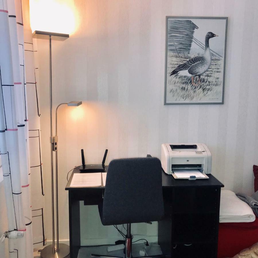 Kemi City L Near Snowcastle, 2 Rooms, Kitchen, Glazed Balcony, Free Parking On Street Zewnętrze zdjęcie
