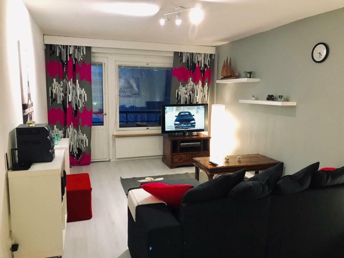 Kemi City L Near Snowcastle, 2 Rooms, Kitchen, Glazed Balcony, Free Parking On Street Zewnętrze zdjęcie